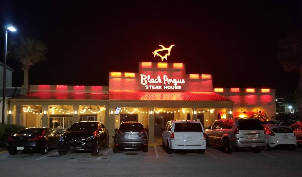 Black Angus Restaurant at night 