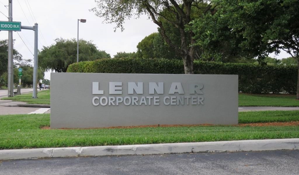 Lennar office sign in the daytime