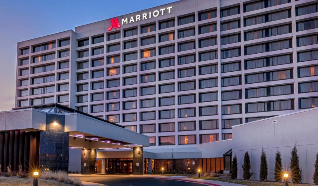 a large Marriott hotel