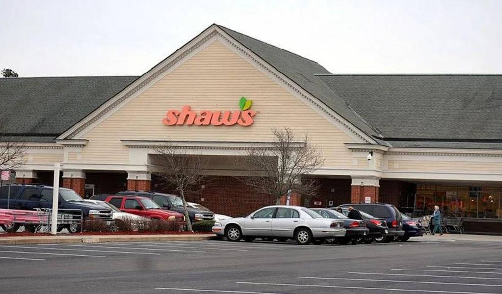 Shaw's supermarket
